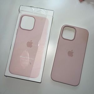 iPhone 13 pro max Sillicon apple case